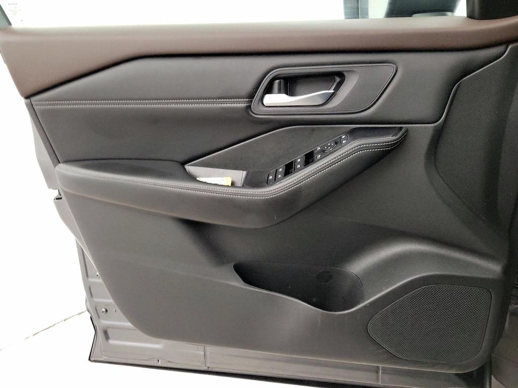 used 2023 Nissan Rogue car, priced at $23,998