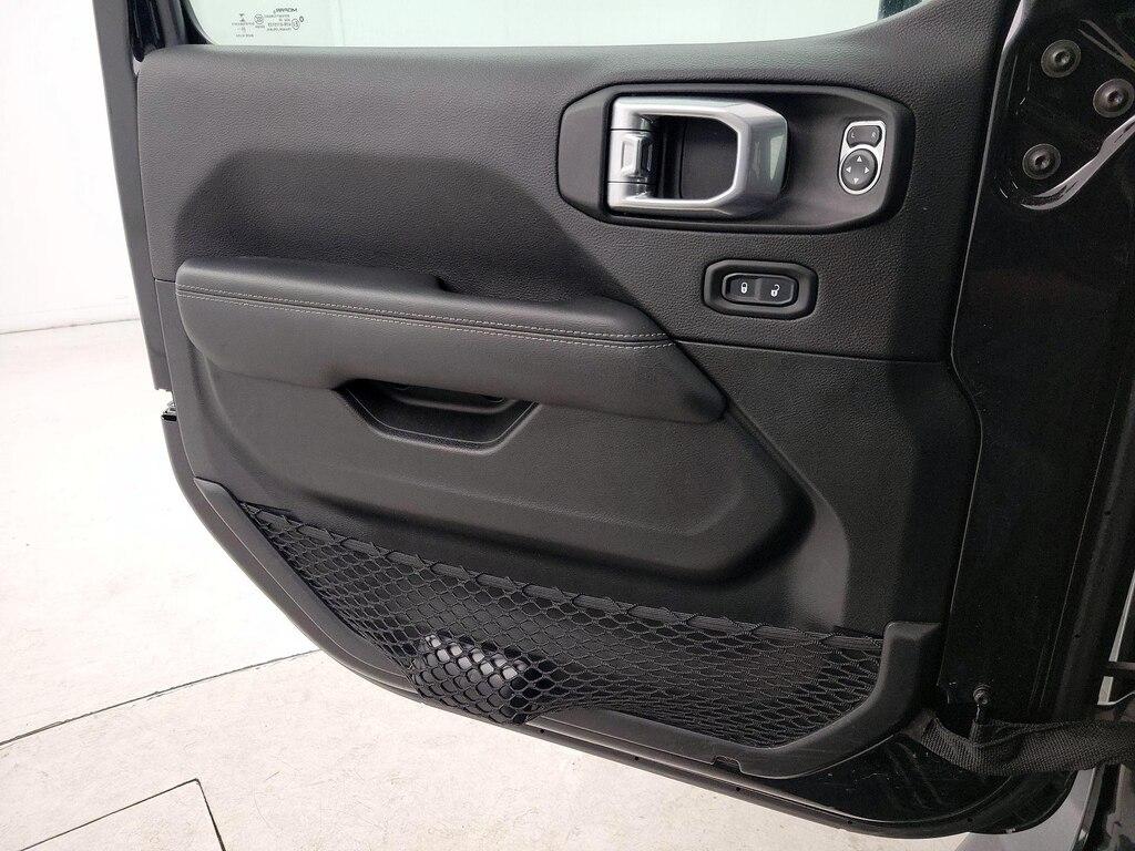 used 2021 Jeep Gladiator car, priced at $33,998