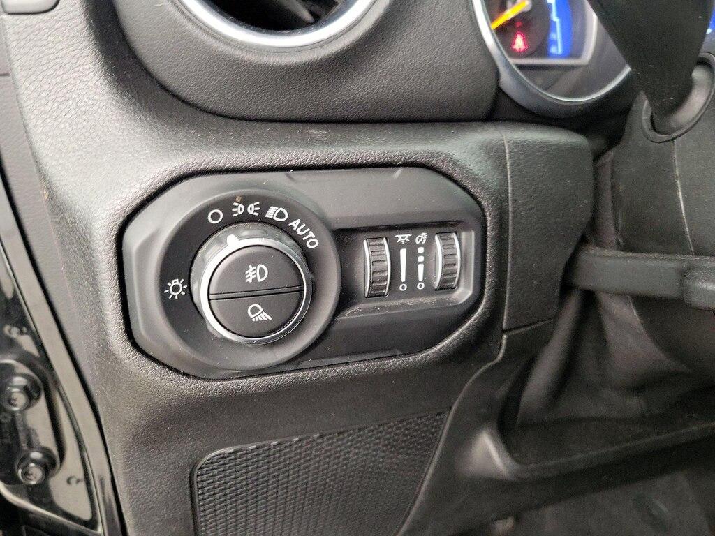 used 2021 Jeep Gladiator car, priced at $33,998