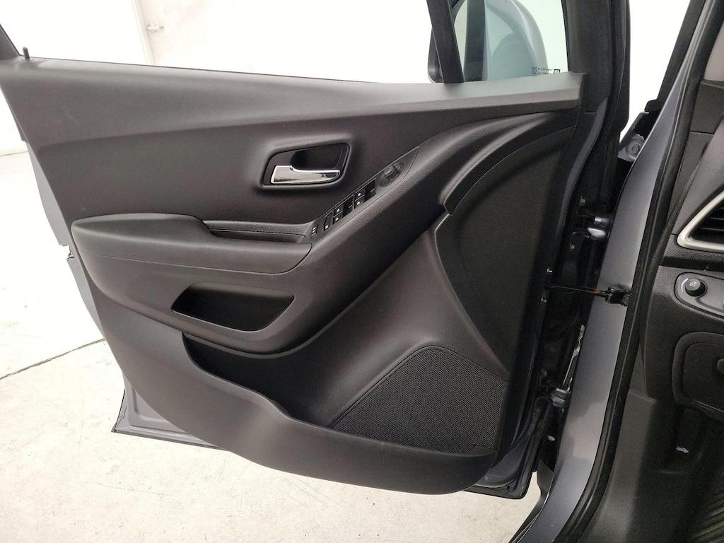 used 2020 Chevrolet Trax car, priced at $16,998