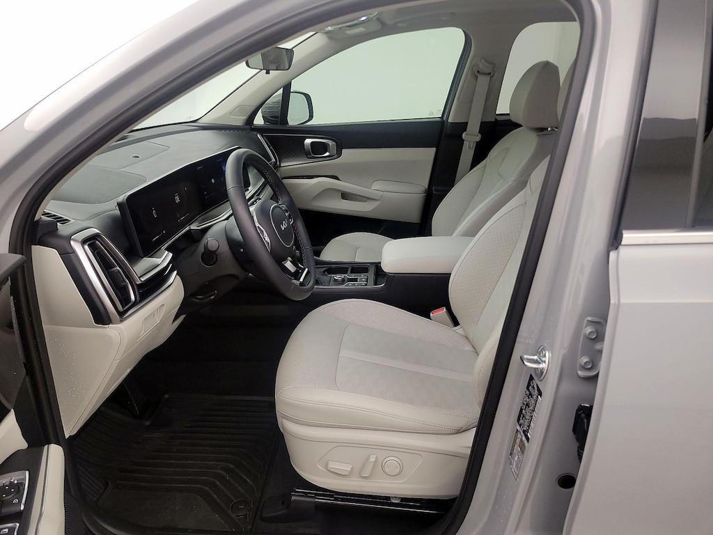 used 2025 Kia Sorento car, priced at $37,998