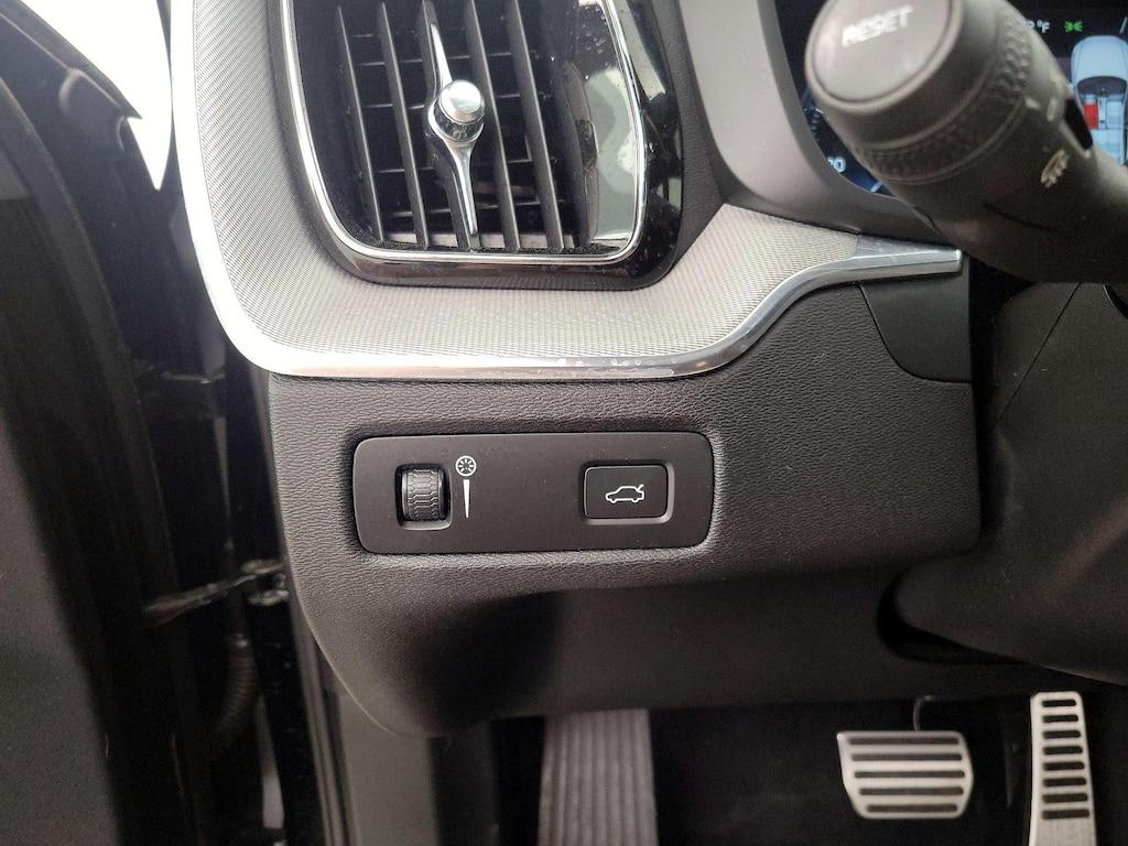 used 2019 Volvo XC60 car, priced at $32,998