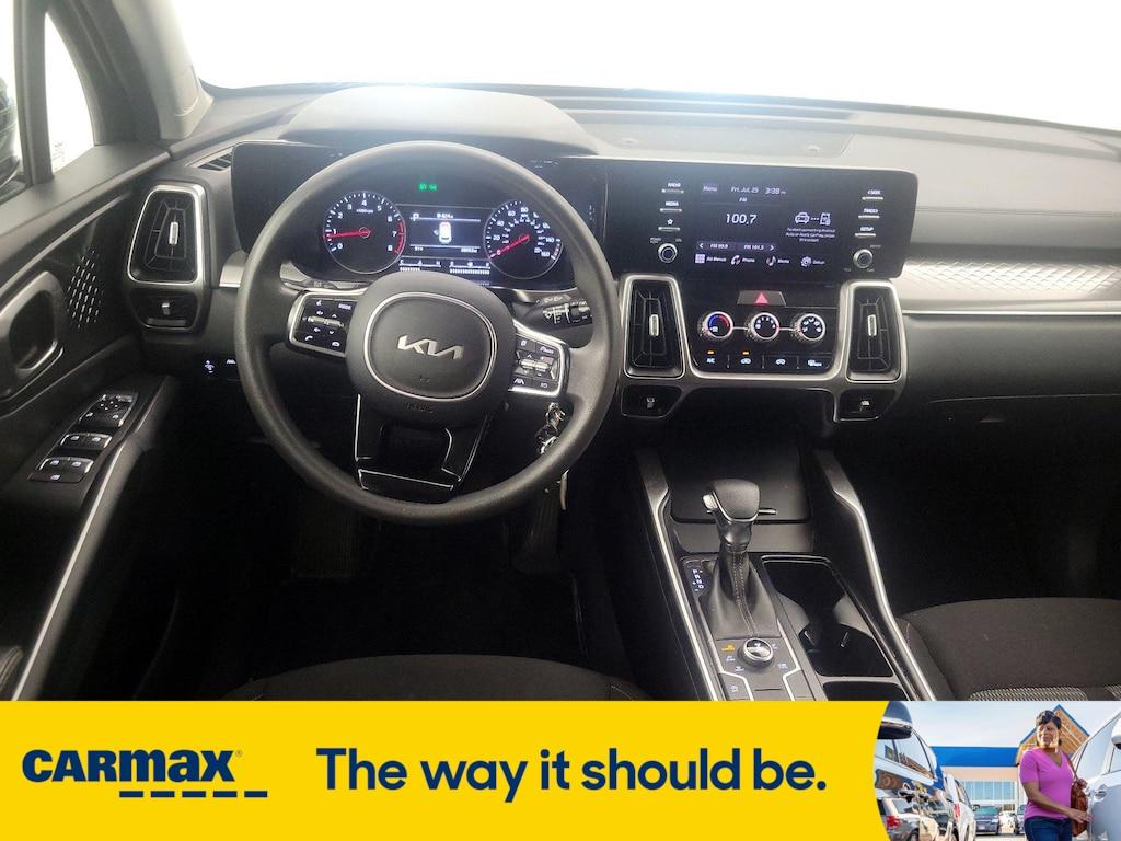 used 2022 Kia Sorento car, priced at $25,998