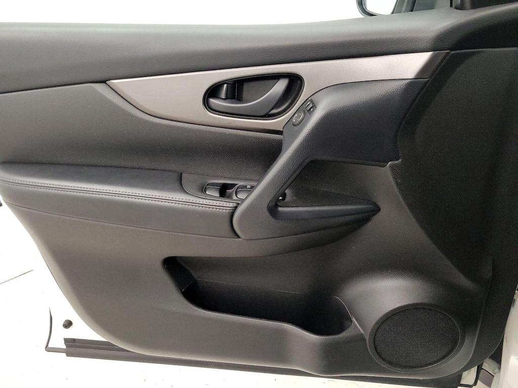 used 2020 Nissan Rogue Sport car, priced at $18,998