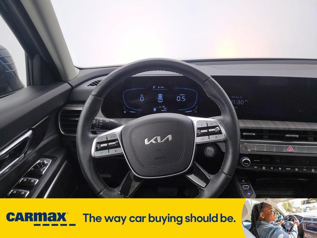 used 2024 Kia Telluride car, priced at $41,998
