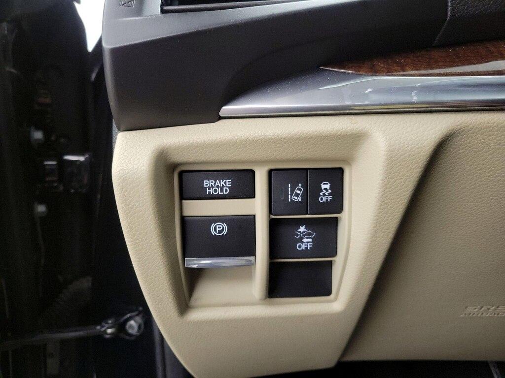 used 2018 Acura MDX car, priced at $27,998