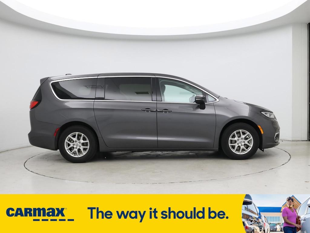 used 2023 Chrysler Pacifica car, priced at $28,998