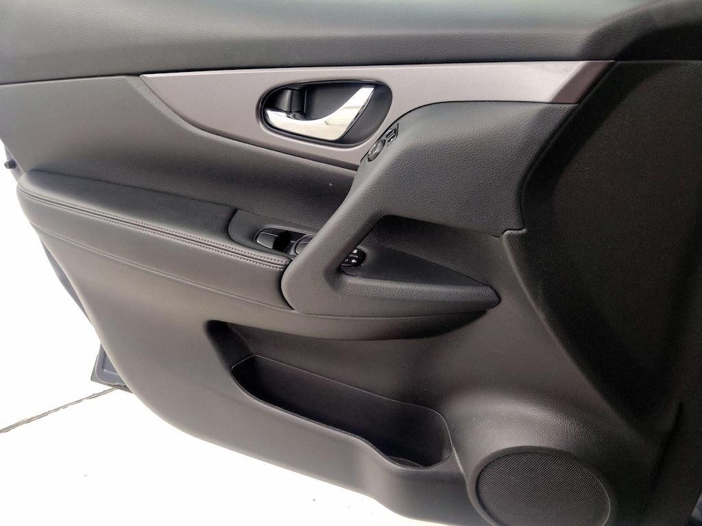 used 2015 Nissan Rogue car, priced at $13,599