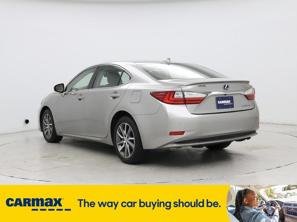 used 2016 Lexus ES 300h car, priced at $17,998