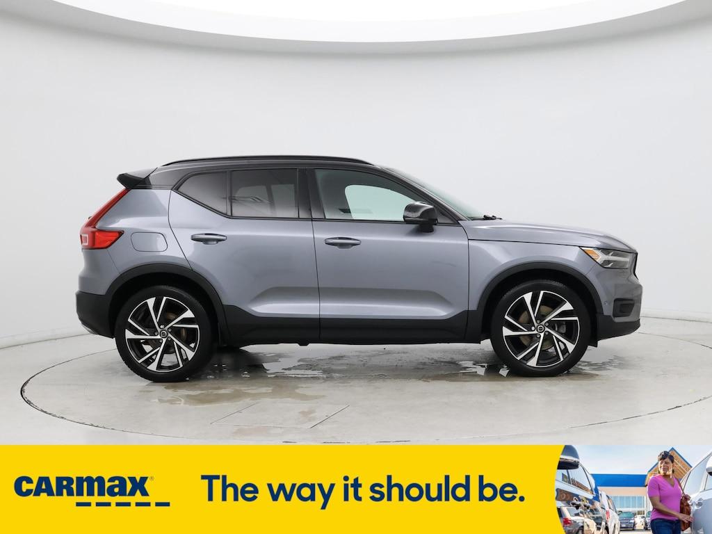 used 2019 Volvo XC40 car, priced at $22,998