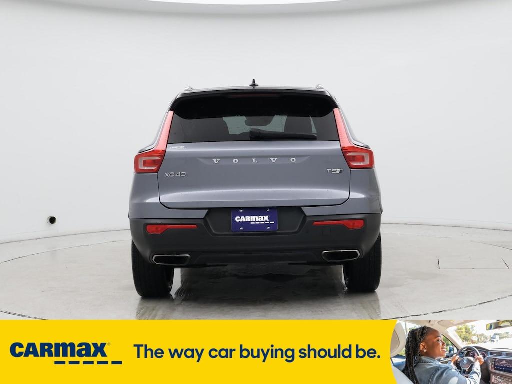 used 2019 Volvo XC40 car, priced at $22,998