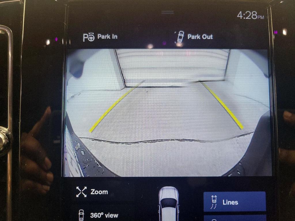 used 2019 Volvo XC40 car, priced at $22,998