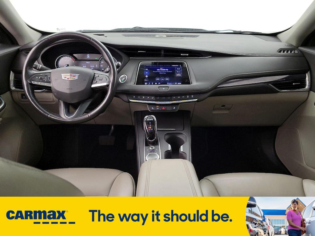 used 2023 Cadillac XT4 car, priced at $26,998