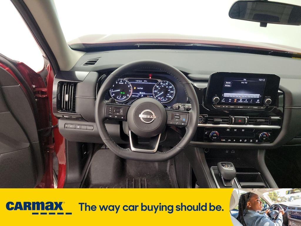 used 2022 Nissan Pathfinder car, priced at $30,998