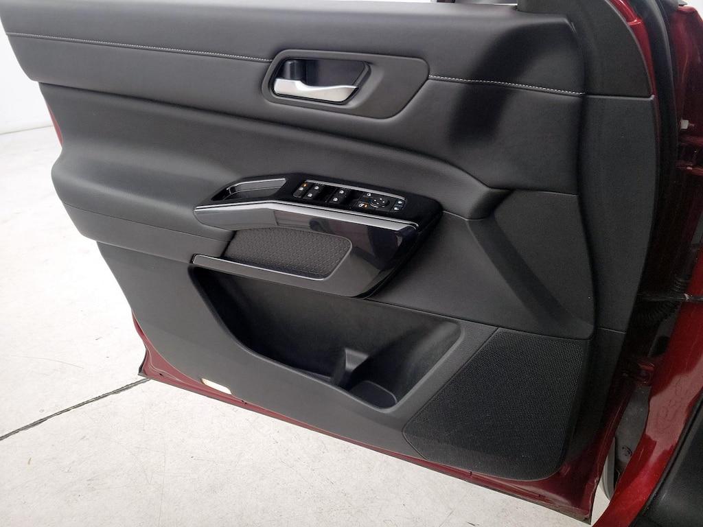 used 2022 Nissan Pathfinder car, priced at $30,998