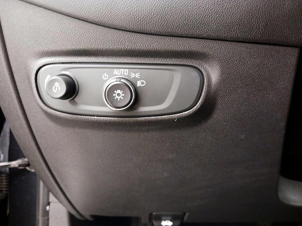 used 2022 Chevrolet Equinox car, priced at $21,998