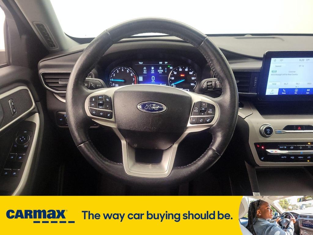 used 2022 Ford Explorer car, priced at $31,998