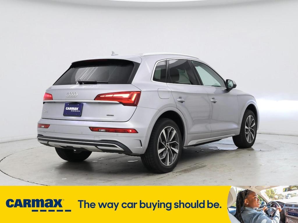 used 2022 Ford Explorer car, priced at $31,998