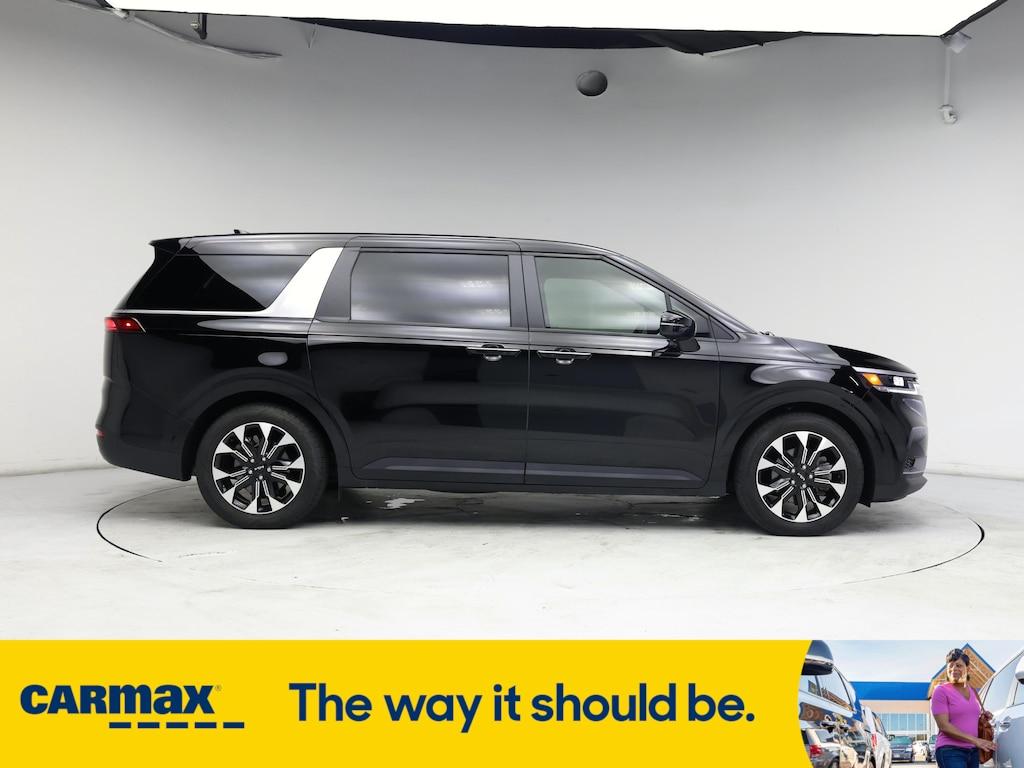 used 2024 Kia Carnival car, priced at $38,998