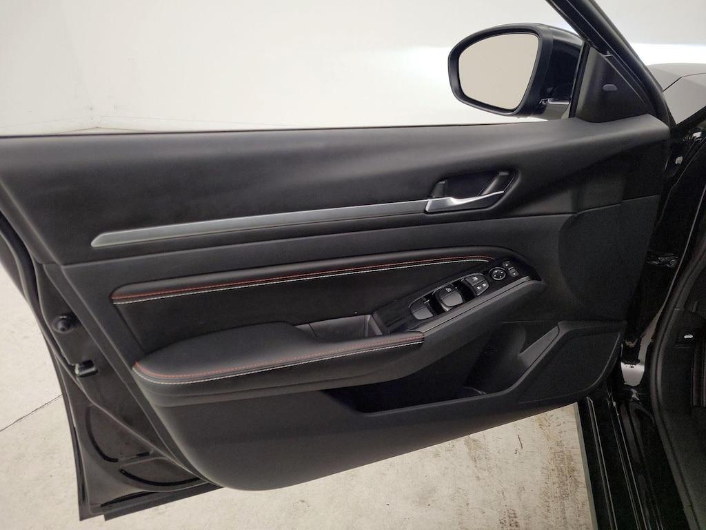 used 2023 Nissan Altima car, priced at $23,998