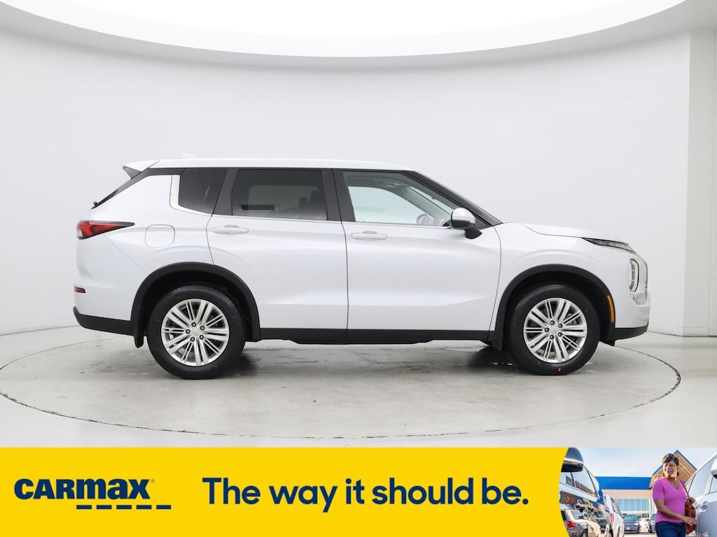 used 2024 Mitsubishi Outlander car, priced at $27,998