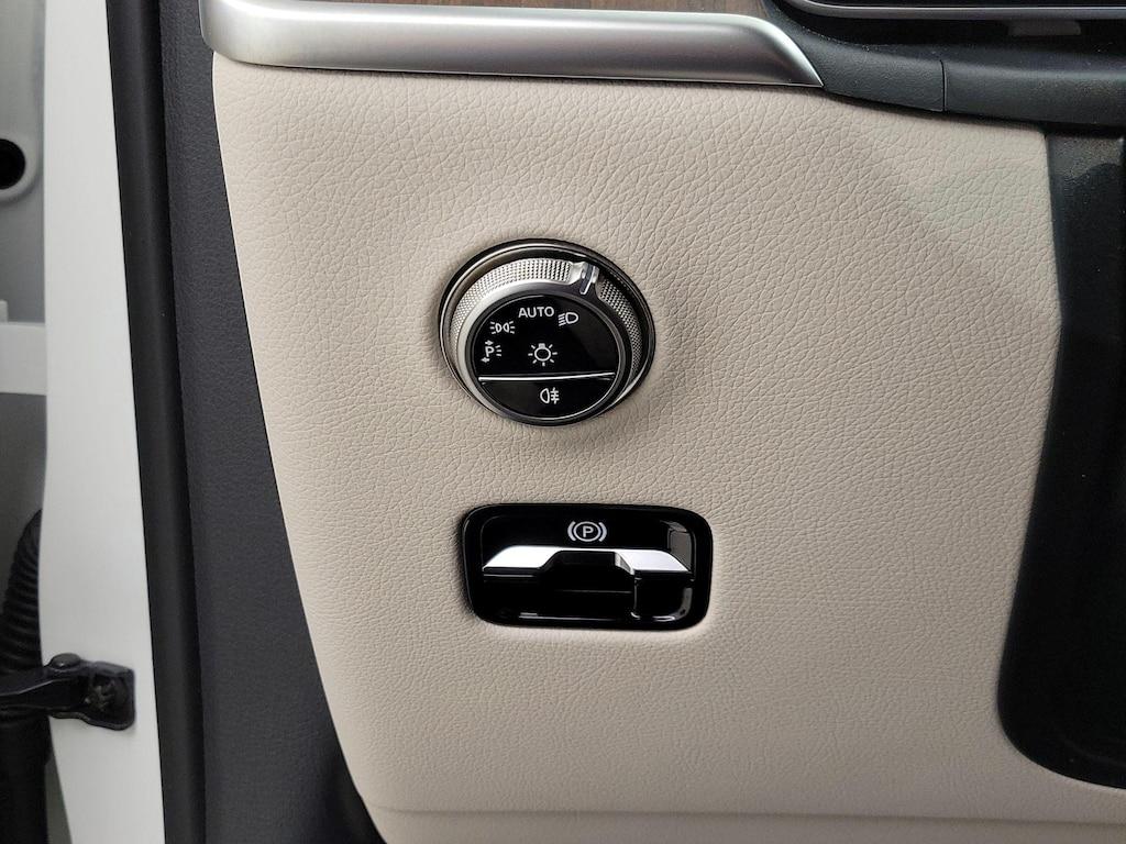 used 2025 Mercedes-Benz GLC 300 car, priced at $50,998