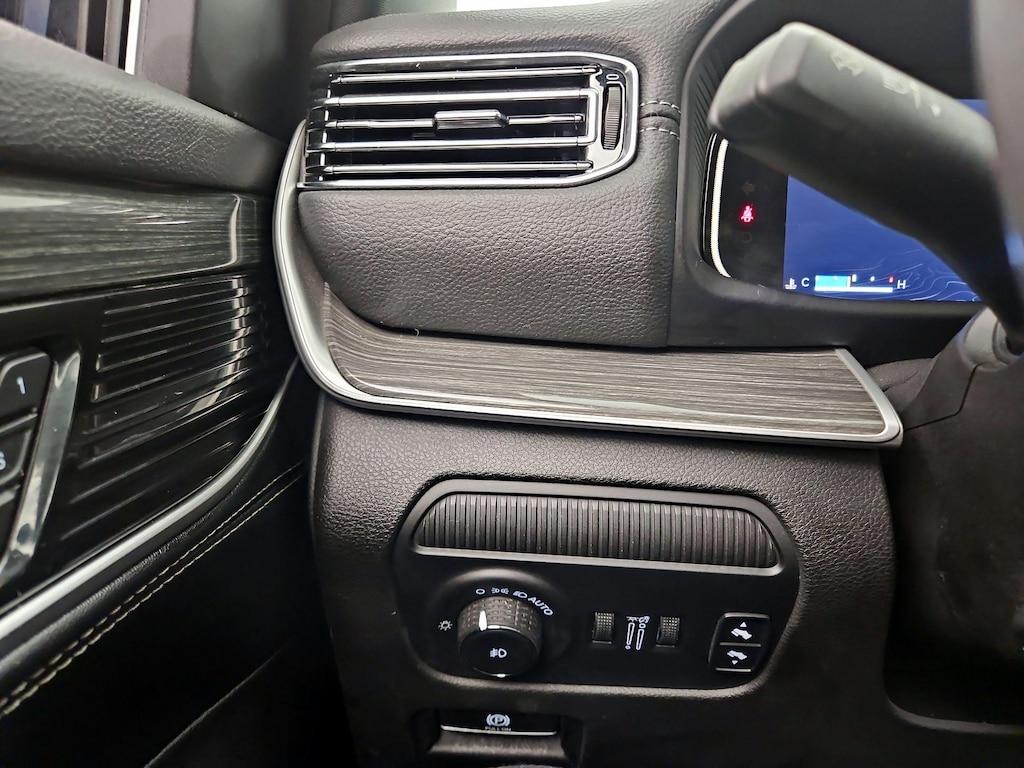 used 2022 Jeep Wagoneer car, priced at $45,998