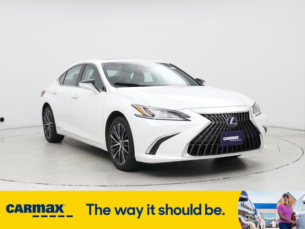 used 2022 Lexus ES 300h car, priced at $35,998