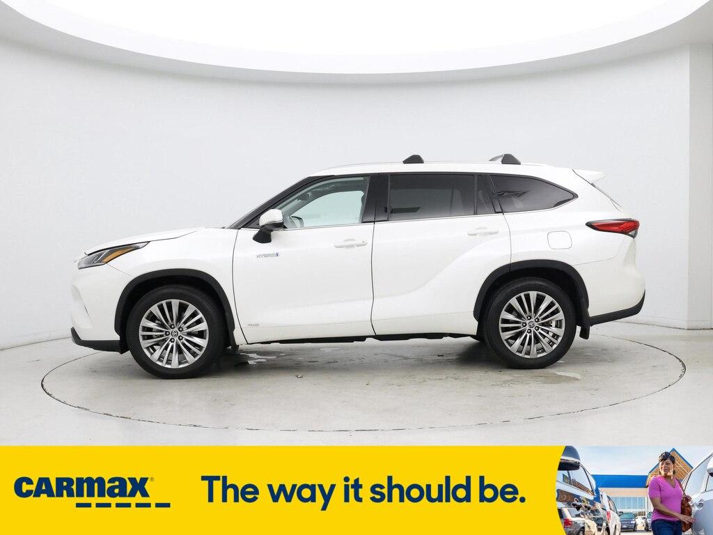 used 2021 Toyota Highlander Hybrid car, priced at $42,998