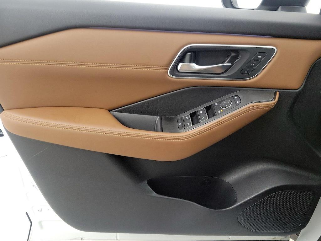 used 2024 Nissan Rogue car, priced at $34,998