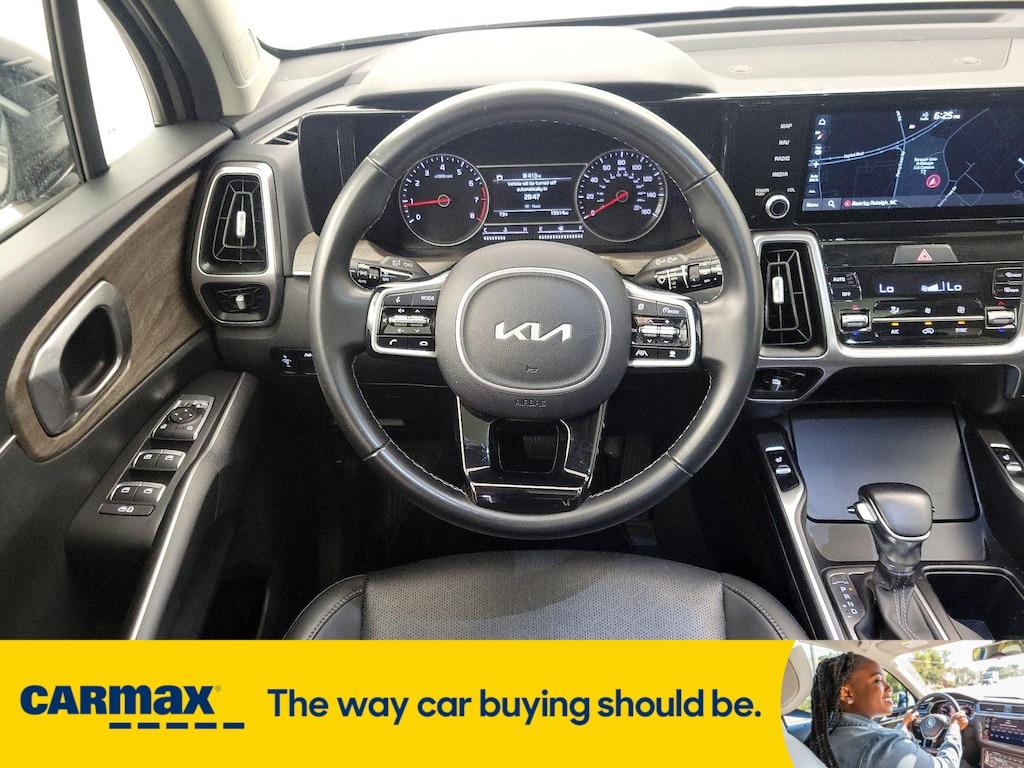 used 2022 Kia Sorento car, priced at $32,998