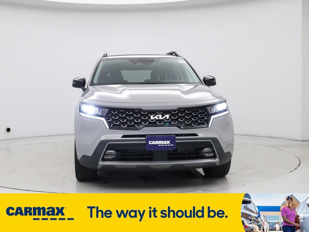 used 2022 Kia Sorento car, priced at $32,998