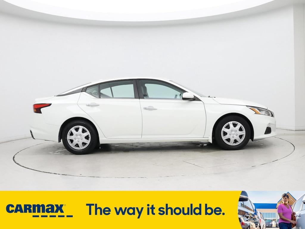 used 2019 Nissan Altima car, priced at $18,998