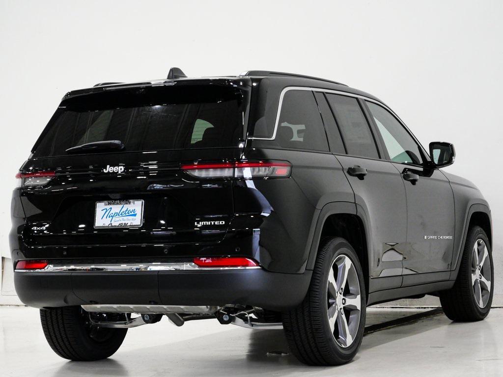 new 2025 Jeep Grand Cherokee car, priced at $50,482