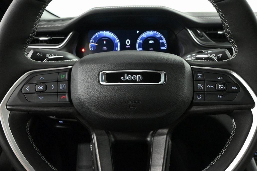 new 2024 Jeep Grand Cherokee L car, priced at $44,806
