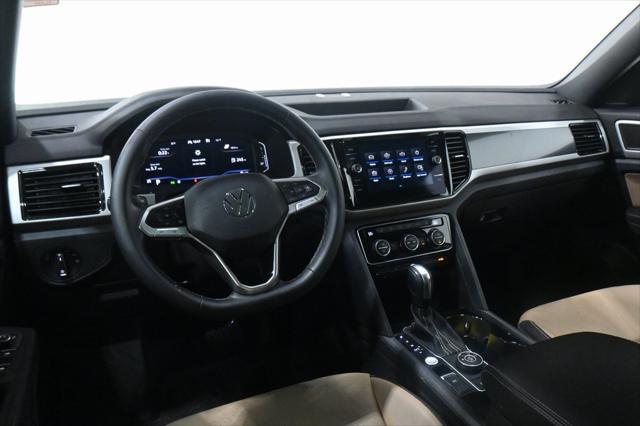 used 2022 Volkswagen Atlas Cross Sport car
