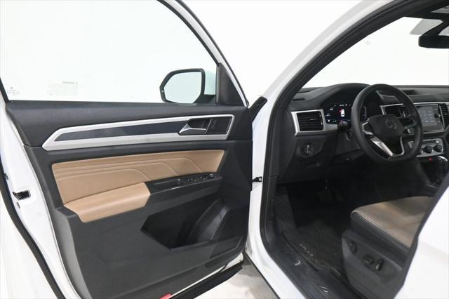 used 2022 Volkswagen Atlas Cross Sport car