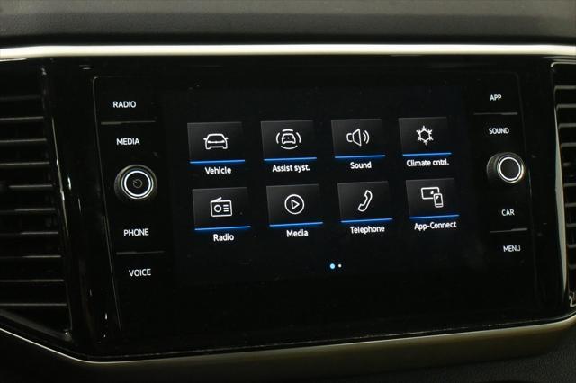 used 2022 Volkswagen Atlas Cross Sport car