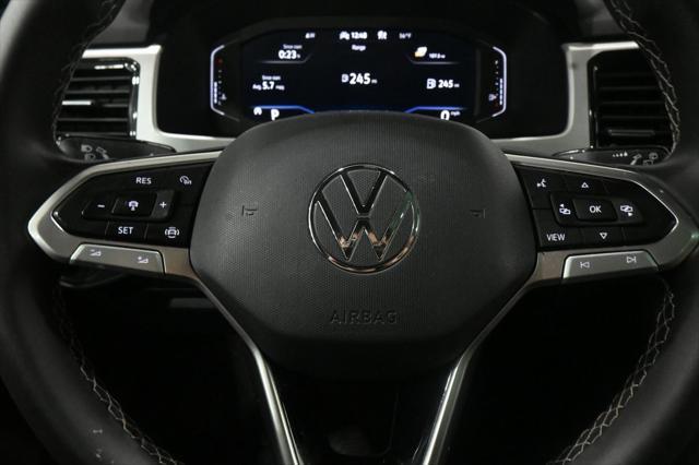 used 2022 Volkswagen Atlas Cross Sport car