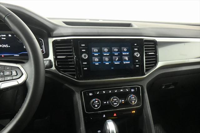 used 2022 Volkswagen Atlas Cross Sport car