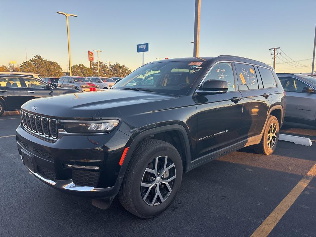 used 2024 Jeep Grand Cherokee L car, priced at $33,000