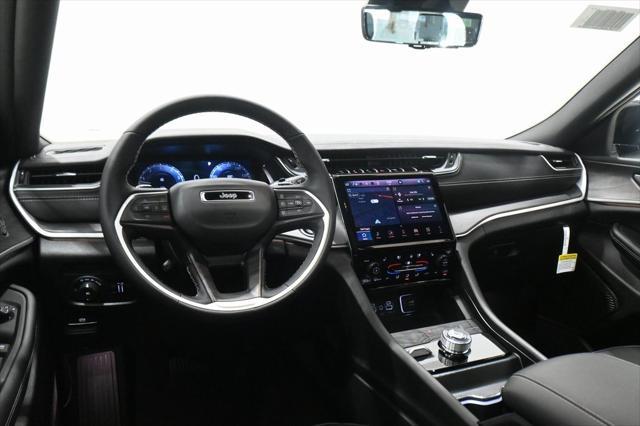 new 2025 Jeep Grand Cherokee L car, priced at $48,826