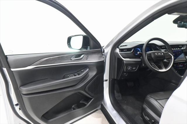 new 2025 Jeep Grand Cherokee L car, priced at $48,826