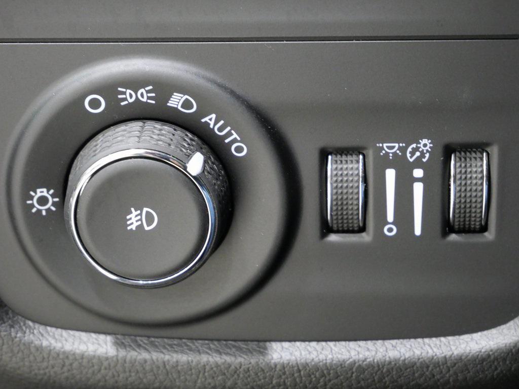 used 2021 Jeep Grand Cherokee L car, priced at $29,800