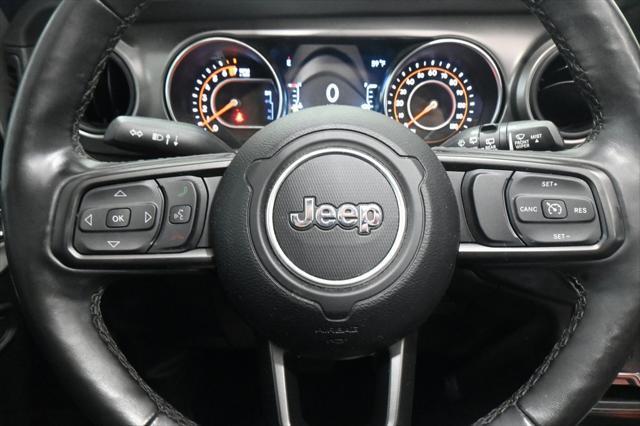 used 2022 Jeep Wrangler Unlimited car, priced at $32,400