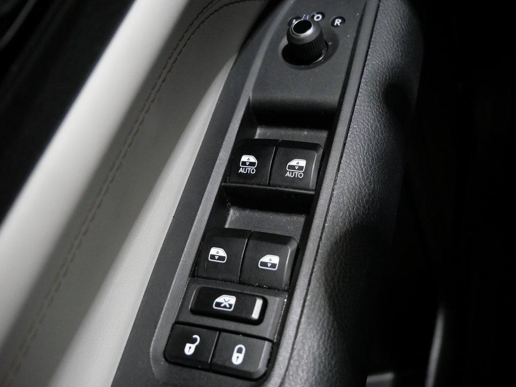 used 2024 Jeep Compass car, priced at $22,800