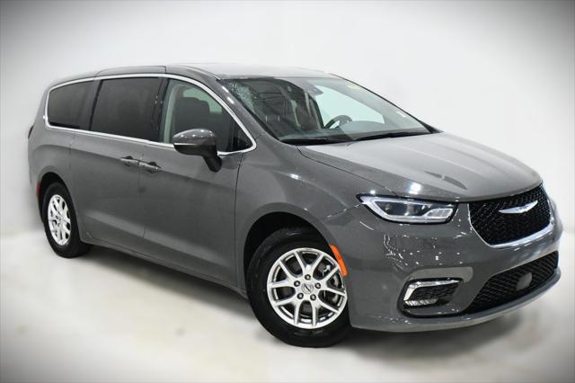 used 2023 Chrysler Pacifica car, priced at $22,800