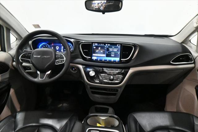 used 2023 Chrysler Pacifica car, priced at $22,000