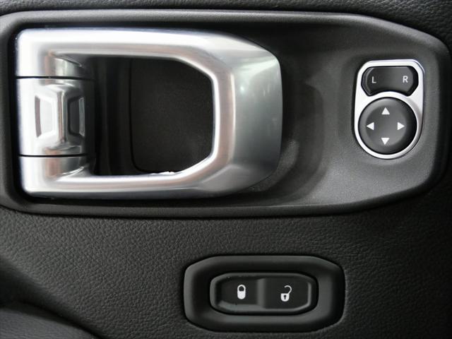 used 2021 Jeep Wrangler Unlimited car, priced at $33,800