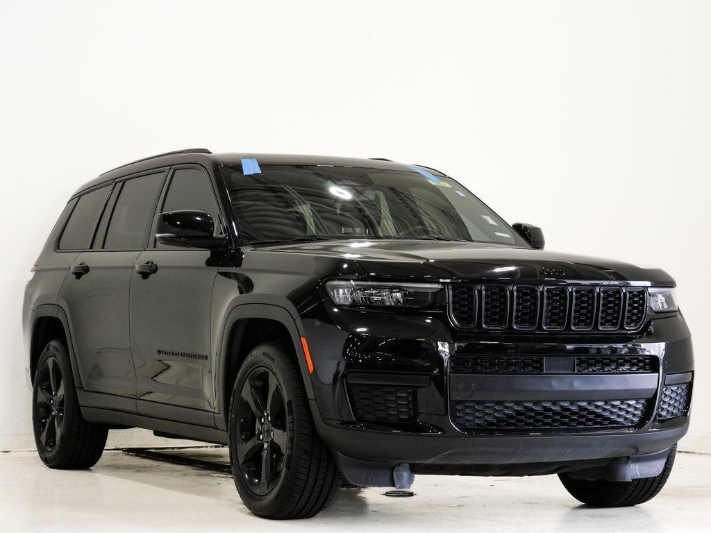 used 2021 Jeep Grand Cherokee L car, priced at $27,400